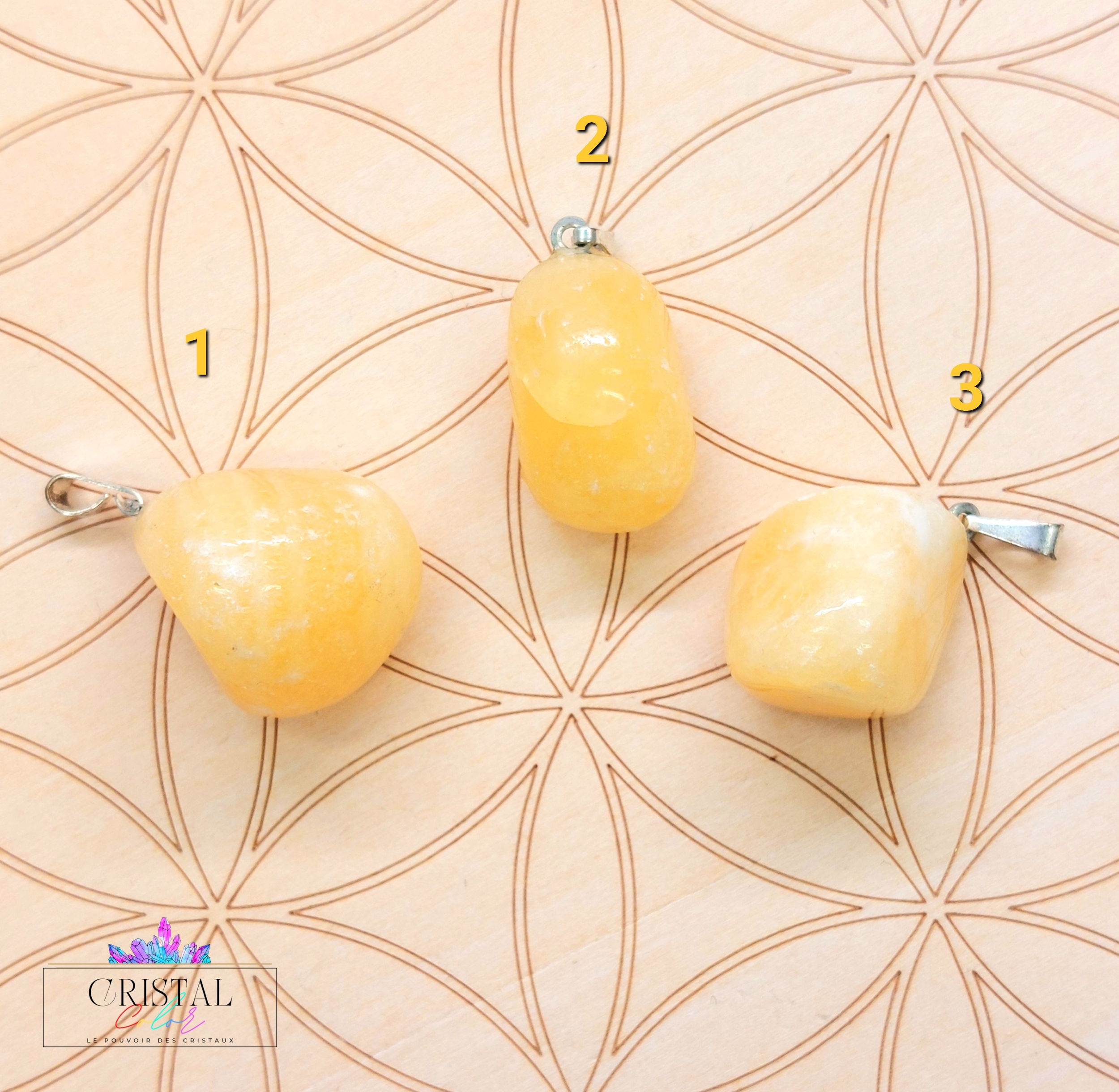 pendentif-pierres-roulees-calcite-orange-pierre-naturelle-cristal-color-le-pouvoir-des-cristaux