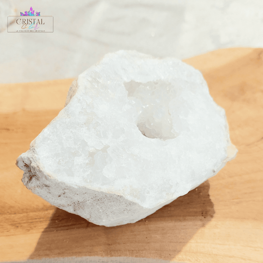 geode-4-cristal-de-roche-quartz-blanc-lithotherapie-pierre-naturelle-cristal-color-le-pouvoir-des-cristaux-by-aline-carré-2