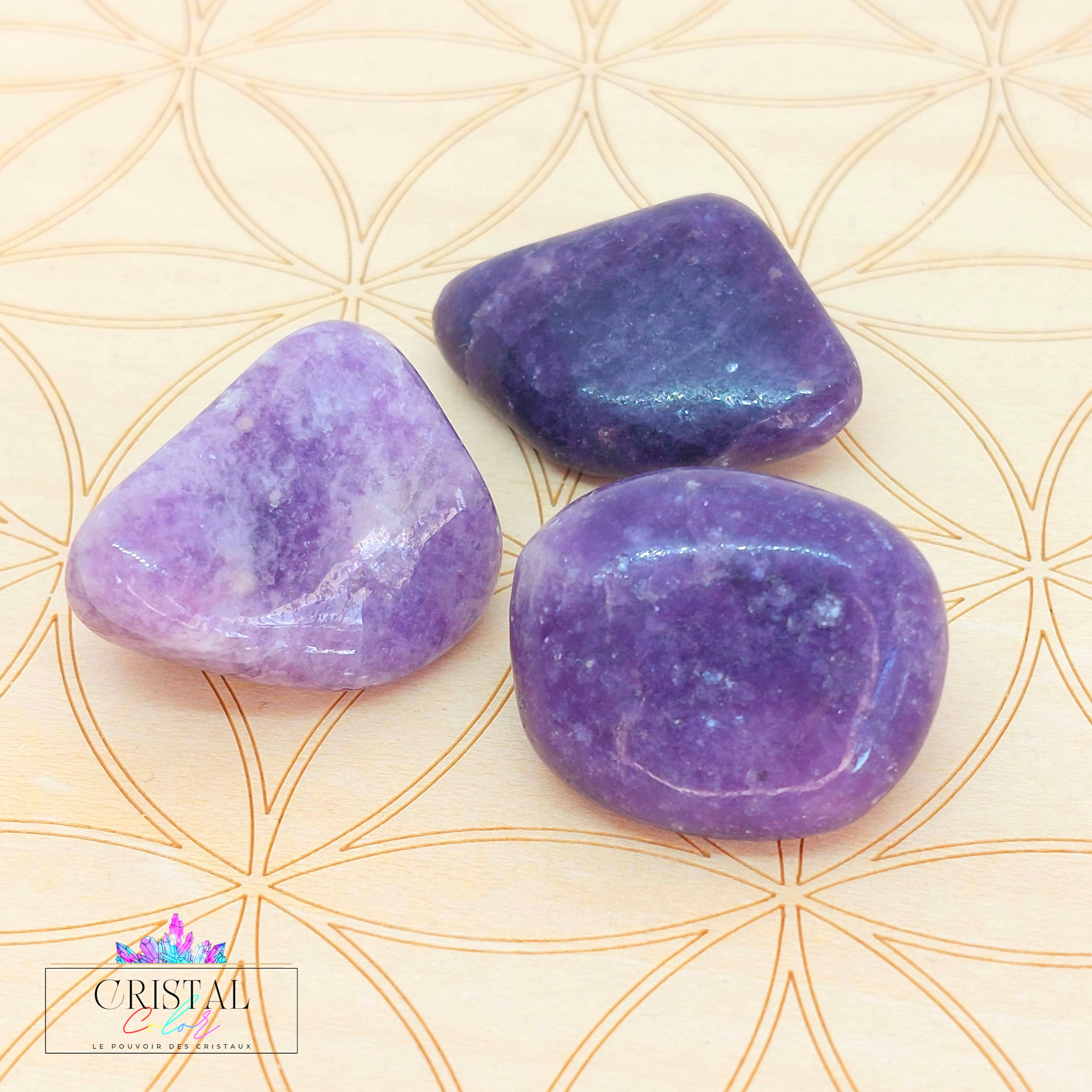 lepidolite-pierre-roulee-pierre-naturelle-2cm-cristal-color-le-pouvoir-des-cristaux-by-aline-lithotherapie