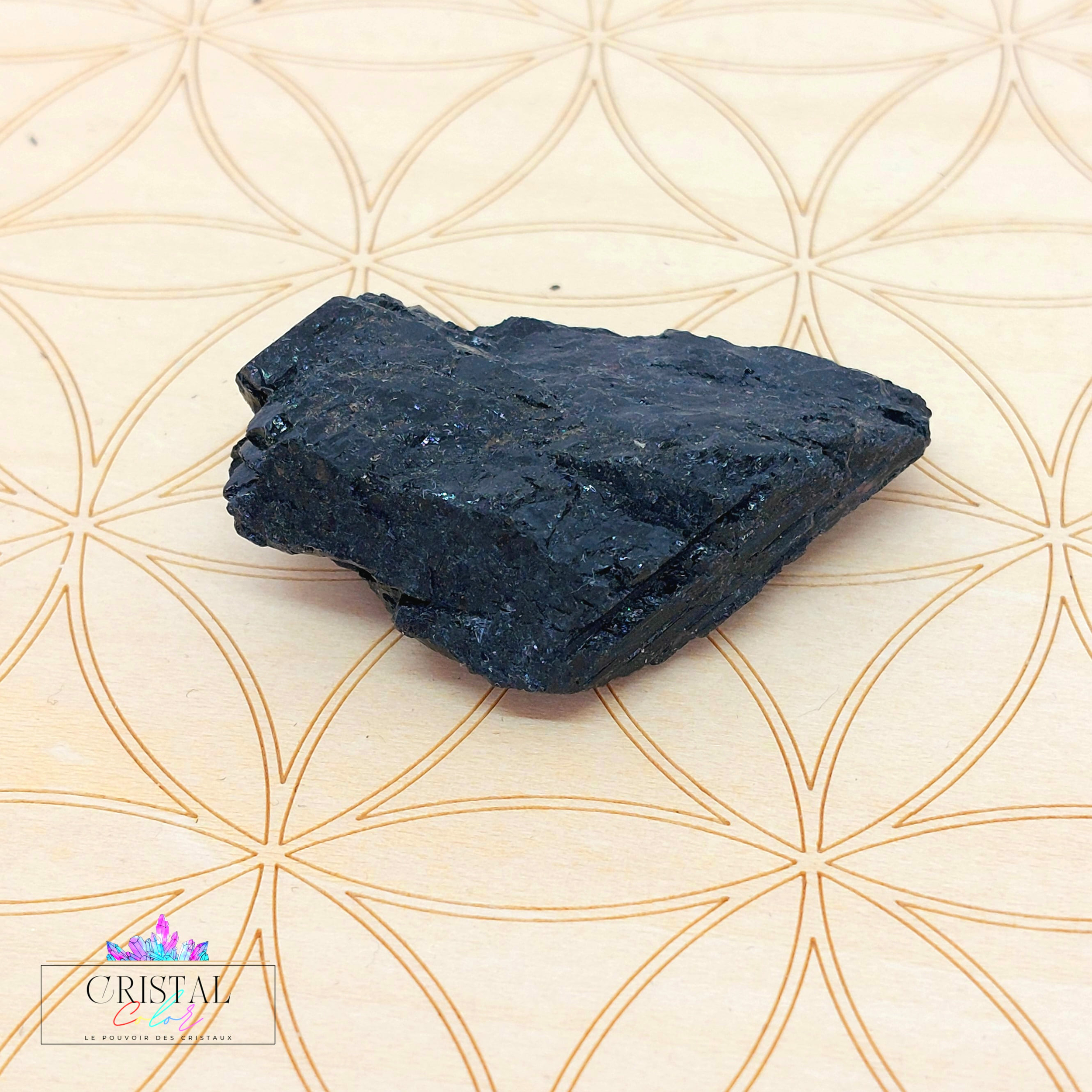 tourmaline-noire-brute-seule-pierre-roulee-pierre-naturelle-2cm-cristal-color-le-pouvoir-des-cristaux-by-aline-lithotherapie