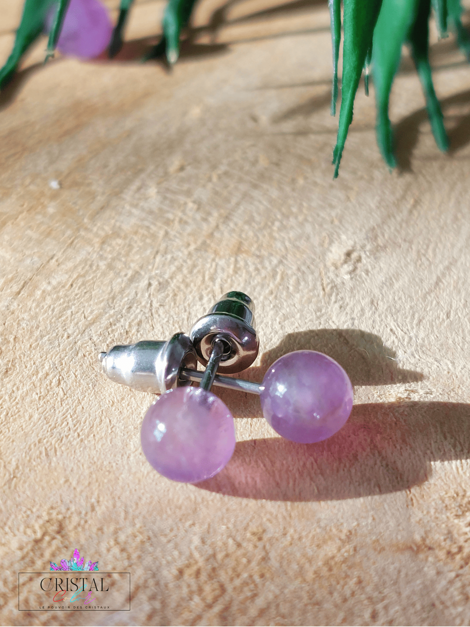 boucles-d-oreilles-puces-amethyste-lithotherapie-pierres-naturelles-cristal-color-le-pouvoir-des-cristaux