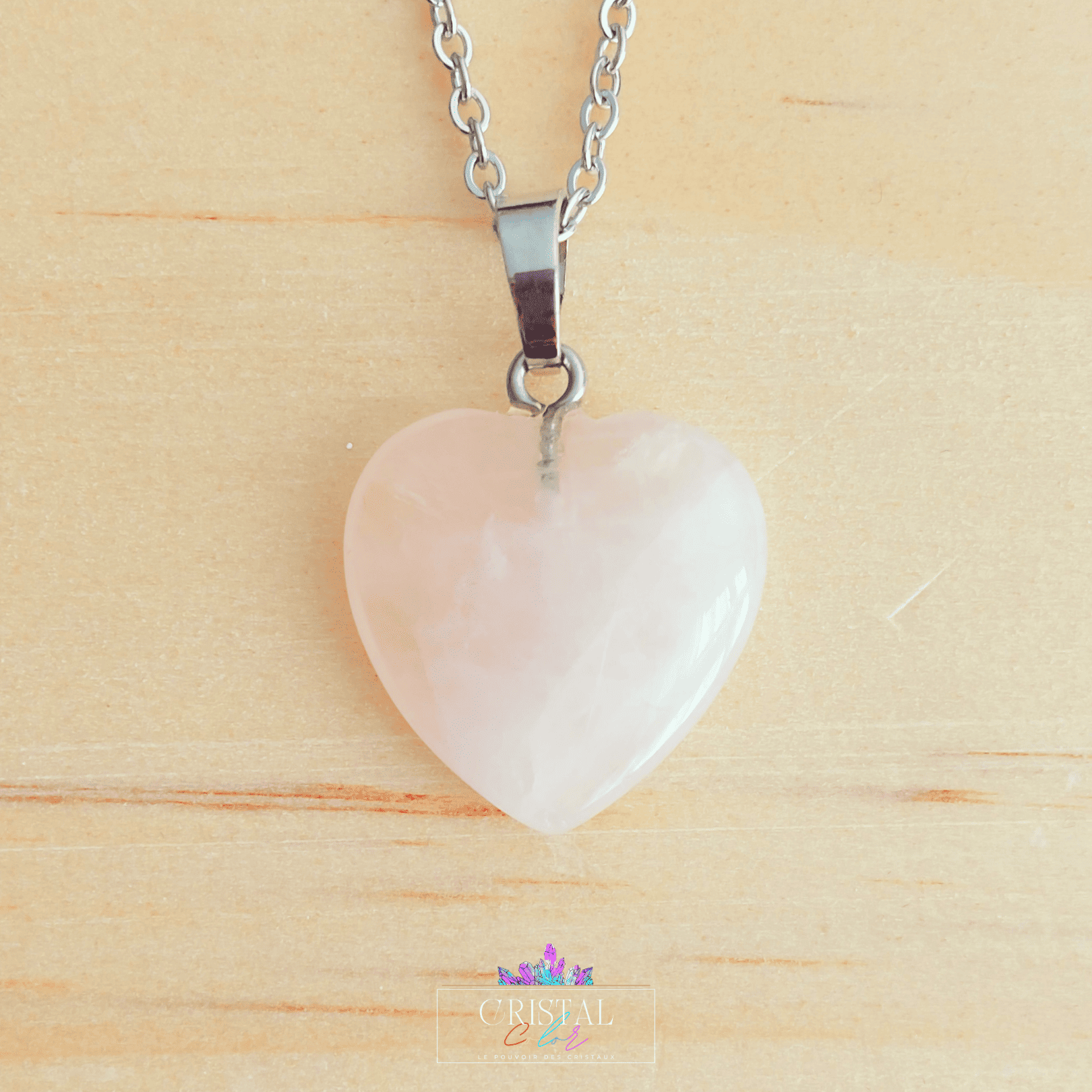 pendentif-coeur-quartz-rose-fête-des-mères-cristal-color-le-pouvoir-des-cristaux-lithotherapie