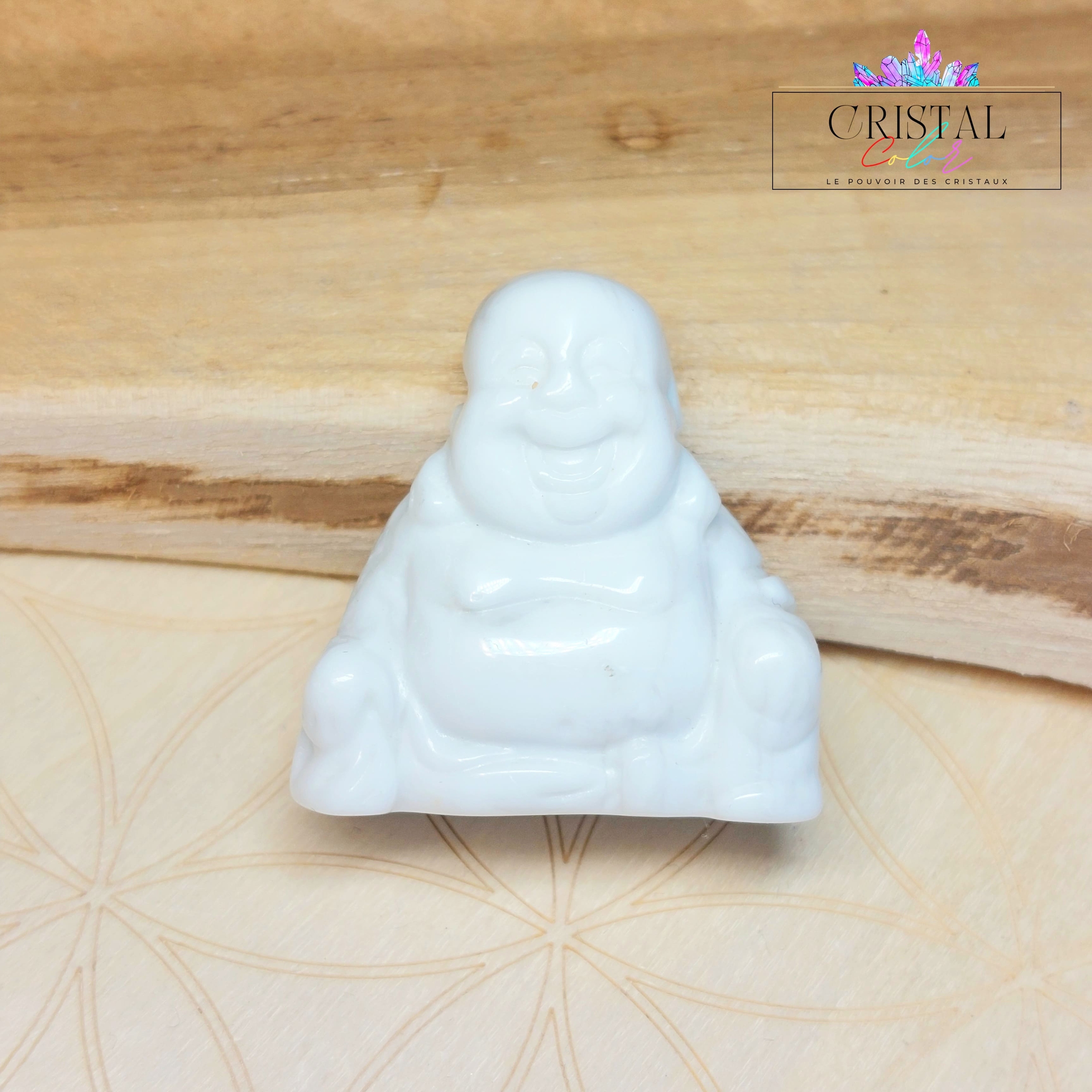 bouddha-lithotherapie-pierres-naturelles-howlite-cristal-color-le-pouvoir-des-cristaux-1