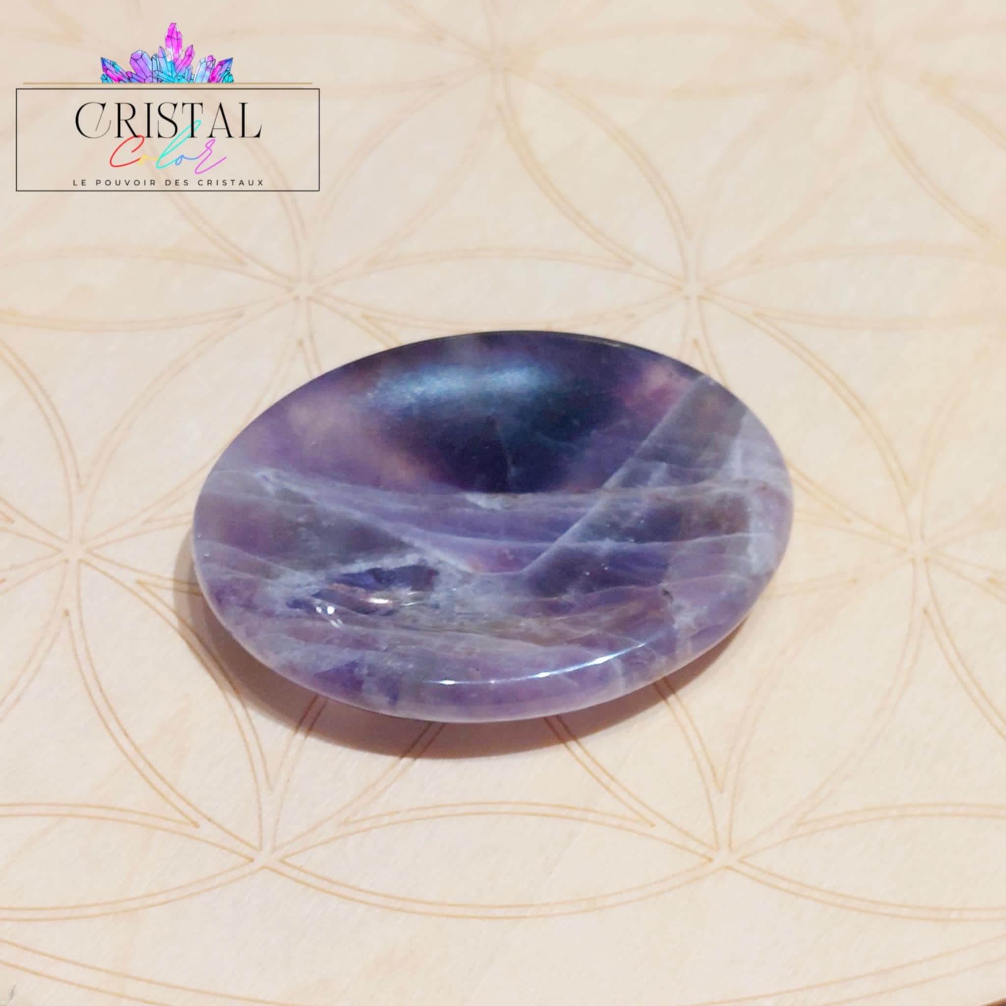 galet-anti-stress-pierre-pouce-amethyste-paix-interieure-sommeil-cristal-color-pierre-naturelle-lithotherapie-5