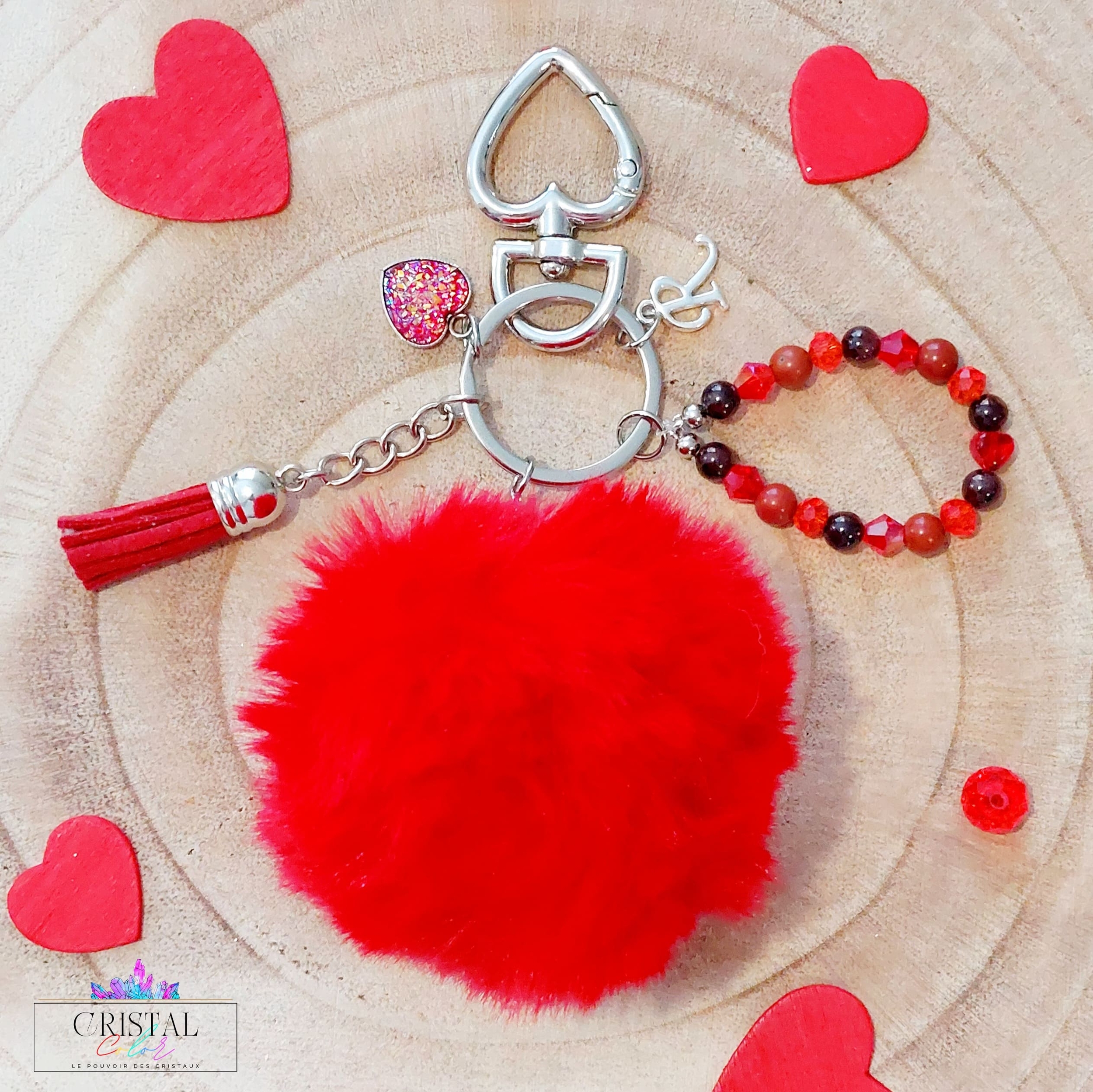 porte-cles-fourrure-pompon-rouge-grenat-jaspe-rouge-cristal-de-verre-pierres-naturelles-st-valentin-cristal-color-le-pouvoir-des-cristaux-coeur-amour