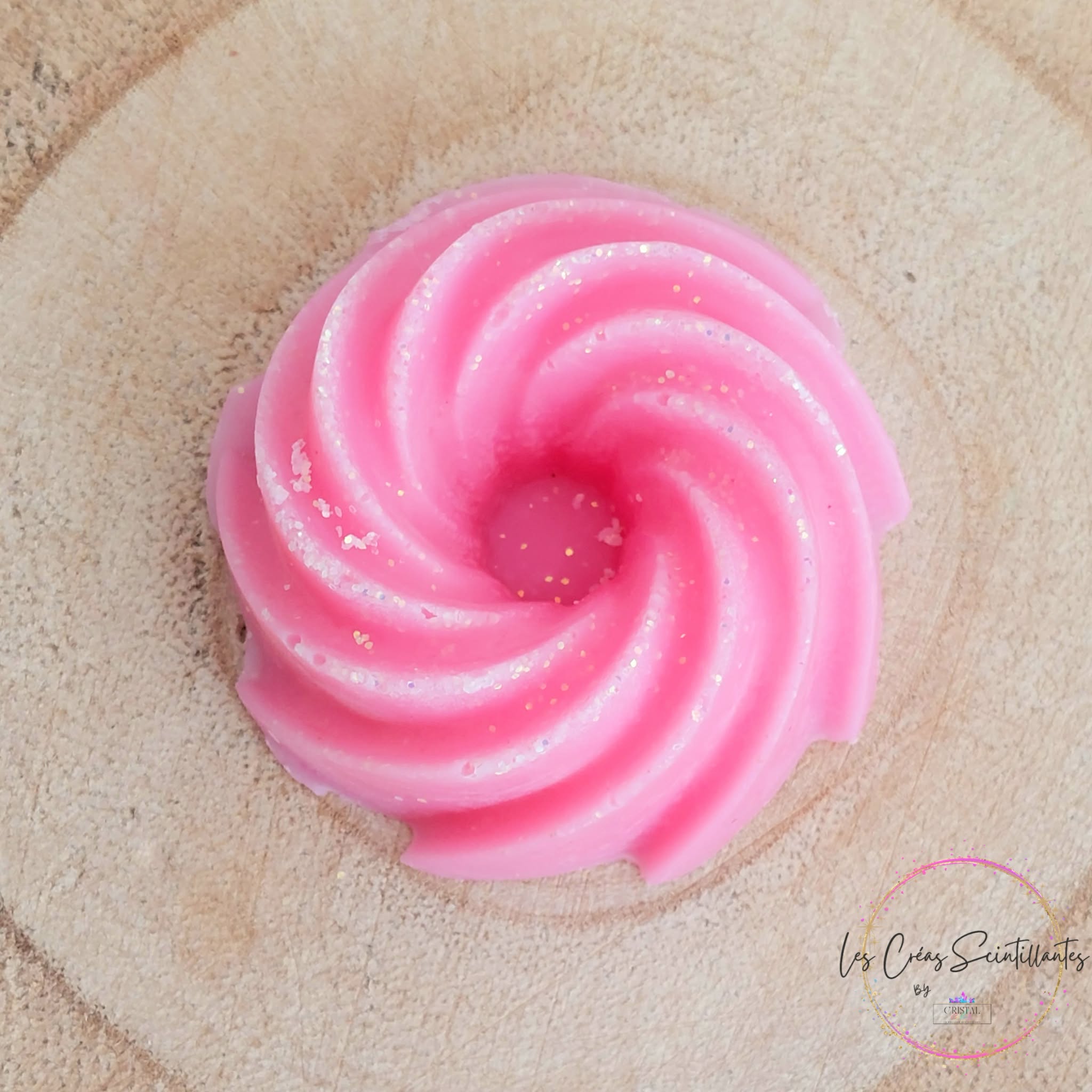 fondant-parfumé-cire-vegetale-olive-barbe-a-papa-parfum-de-grasse-les-creas-scintillantes-by-cristal-color