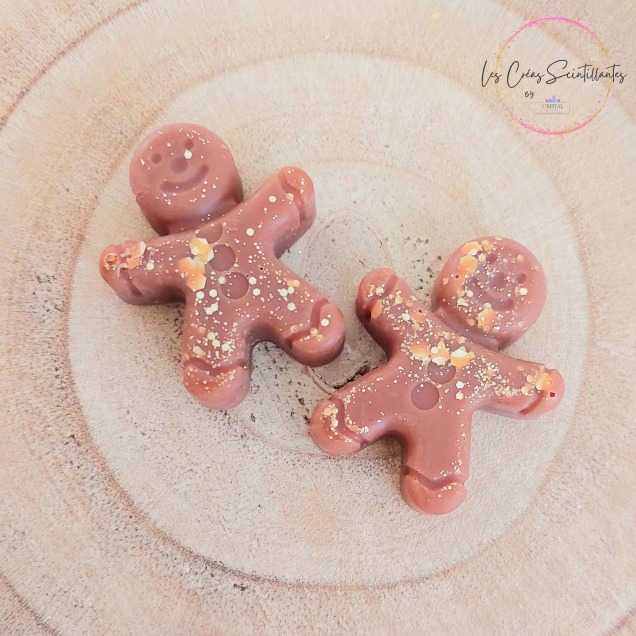 fondant-parfumé-cire-vegetale-bonhomme-manalas-pain-d-epices-olive-parfum-de-grasse-les-creas-scintillantes-by-cristal-color