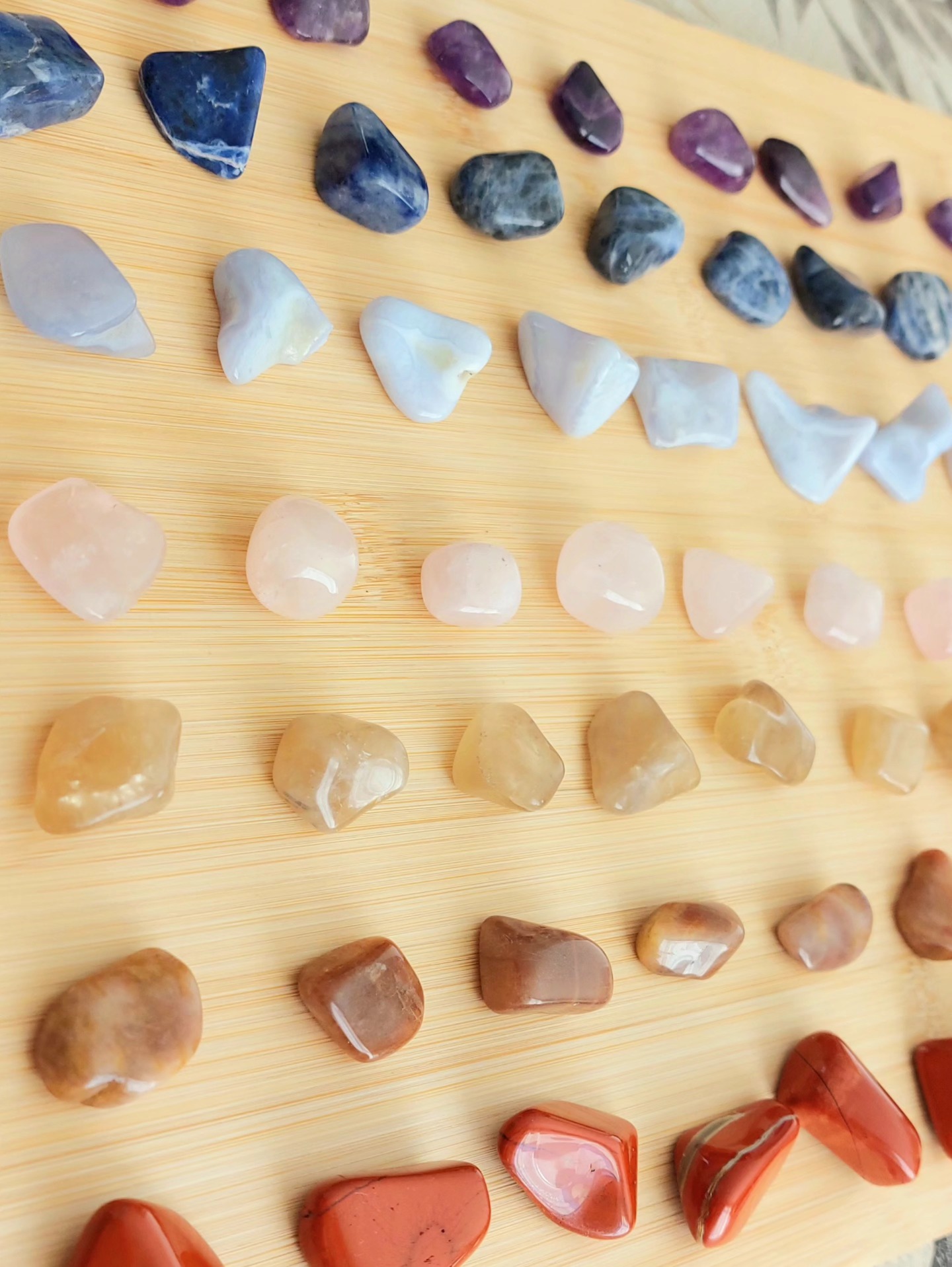kit-pierres-naturelles-7-chakras-cristal-color-le-pouvoir-des-cristaux-lithotherapie-3