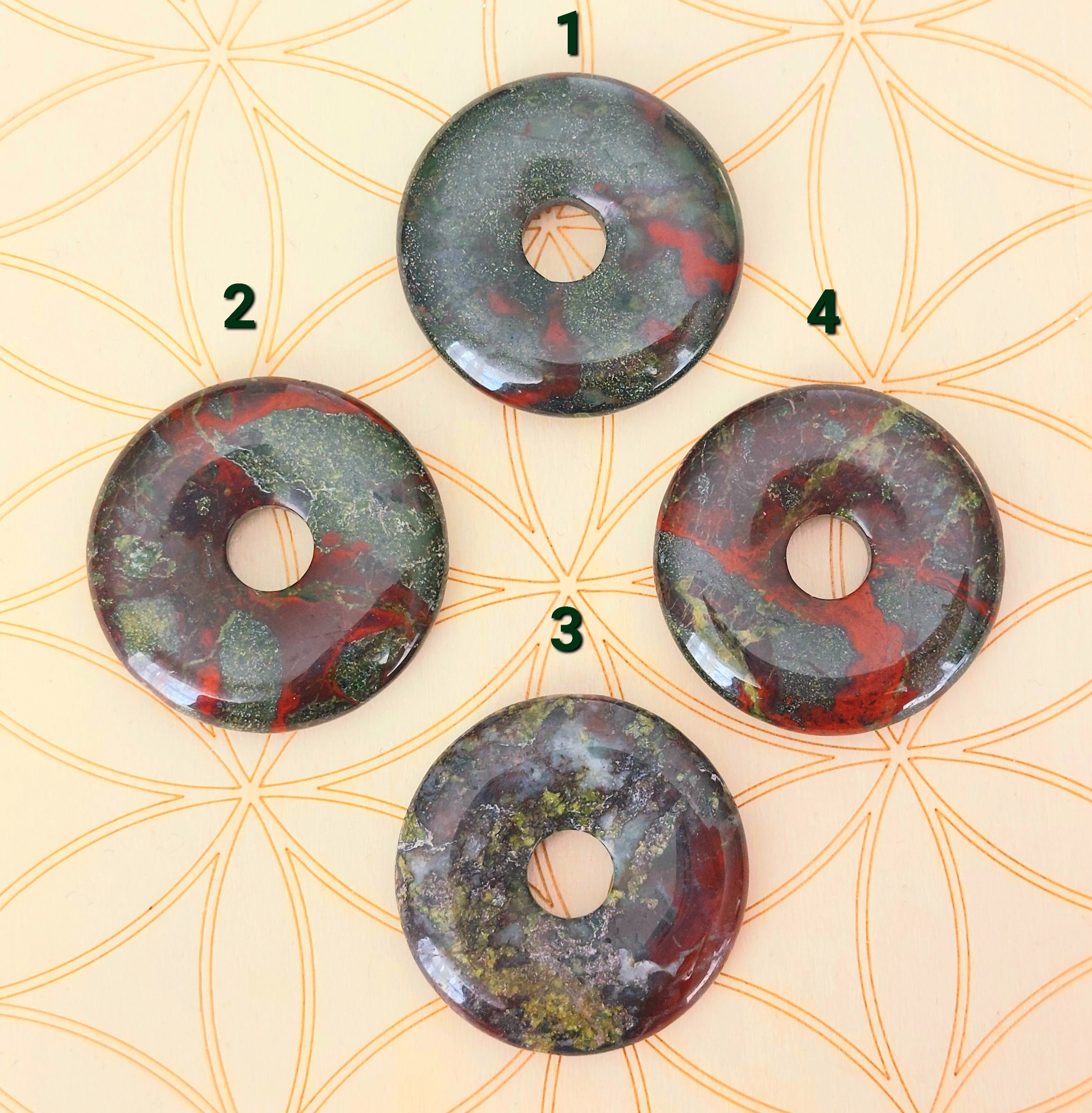 pendentif-donut-disque-p-cercle-pierre-naturelle-jaspe-sang-de-dragon-4