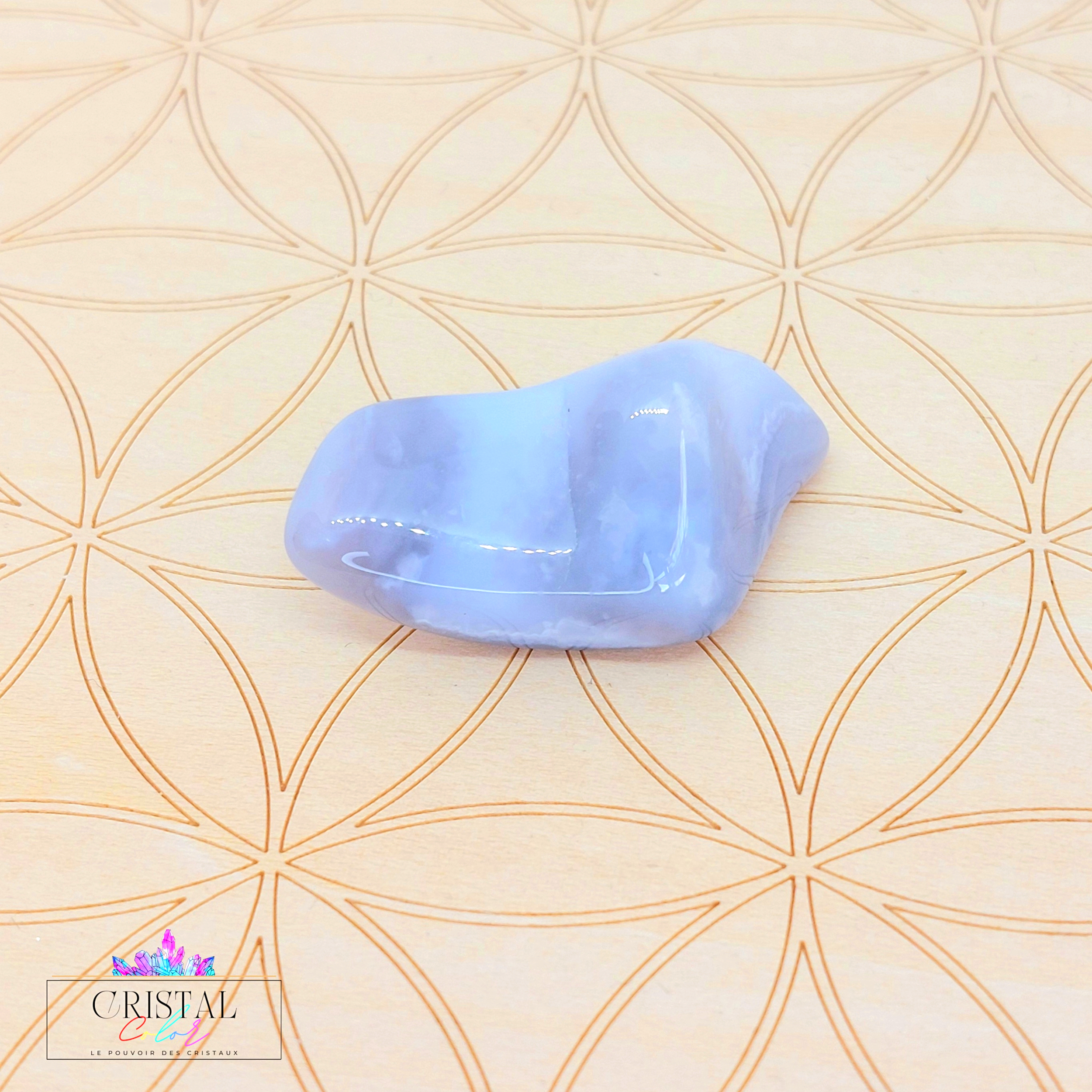 calcedoine-pierre-roulee-pierre-naturelle-2cm-seule-cristal-color-le-pouvoir-des-cristaux-by-aline-lithotherapie