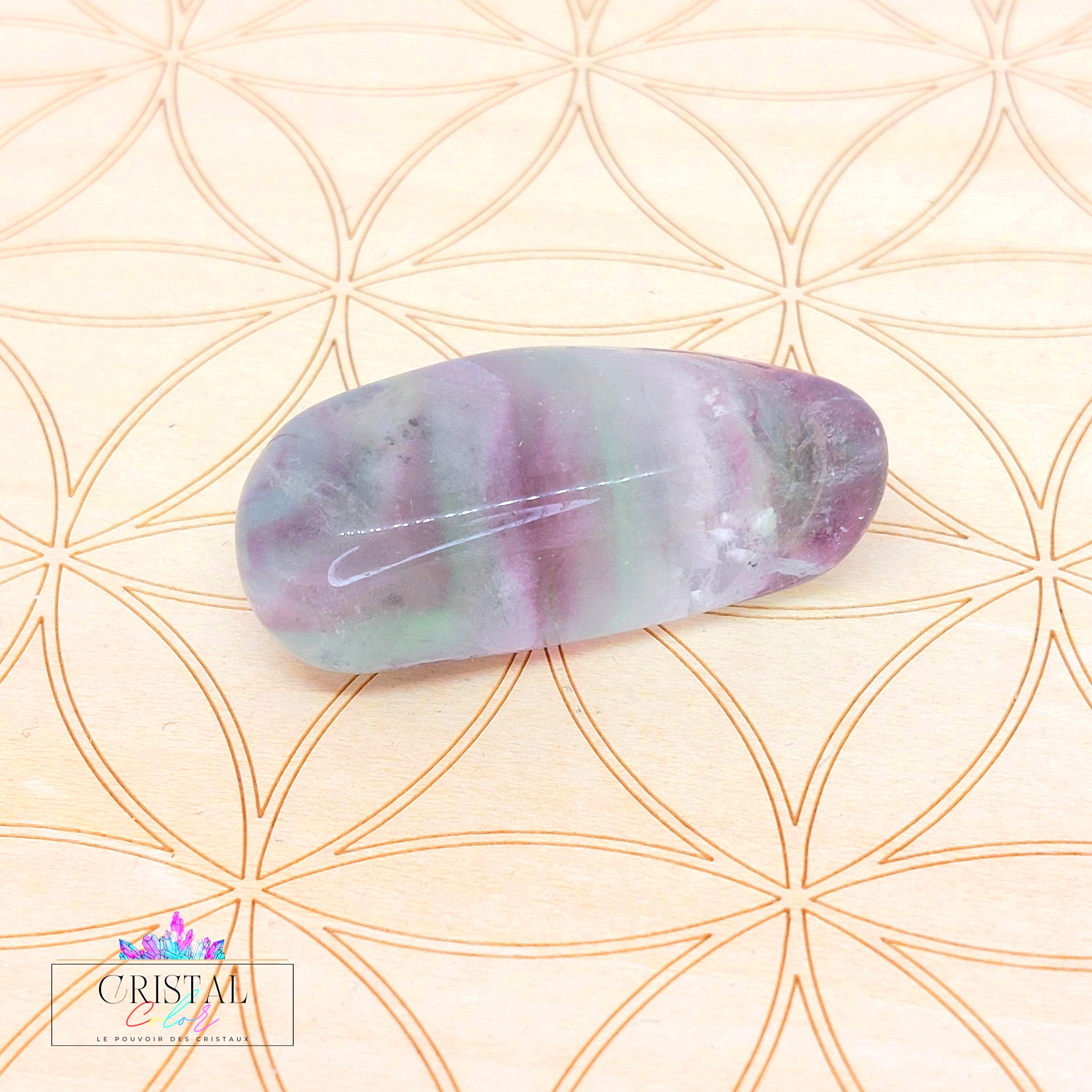 fluorite-fluorine-seule-pierre-roulee-pierre-naturelle-2cm-cristal-color-le-pouvoir-des-cristaux-by-aline-lithotherapie