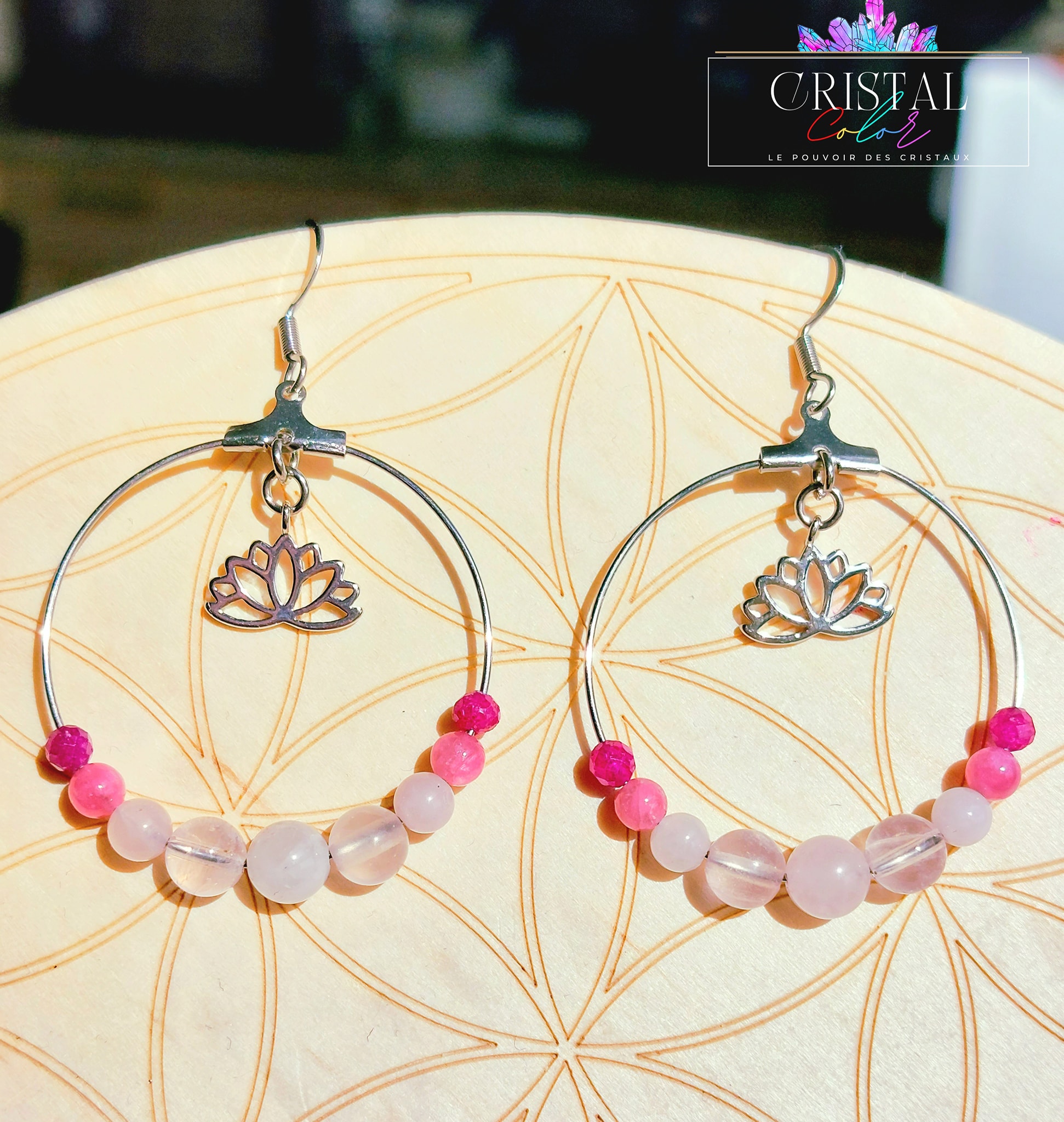 creoles-argentées-quartz-rose-tourmaline-rose-rubis-lotus-pierres-naturelles-cristal-color-le-pouvoir-des-cristaux