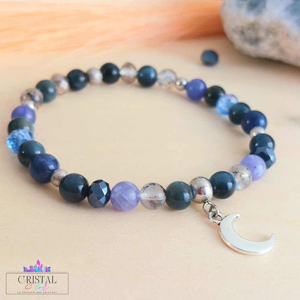 bracelet-pierres-naturelles-modele-selene-les-raffines-cristal-color-le-pouvoir-des-cristaux-by-aline-lithotherapie-labradorite-tanzanite-sodalite-oeil-de-faucon-6