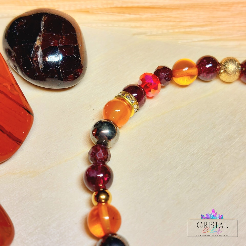 bracelet-pierres-naturelles-modele-hestia-les-raffines-cristal-color-le-pouvoir-des-cristaux-by-aline-lithotherapie-grenat-jaspe-rouge-cornaline-ambre-pyrite-8