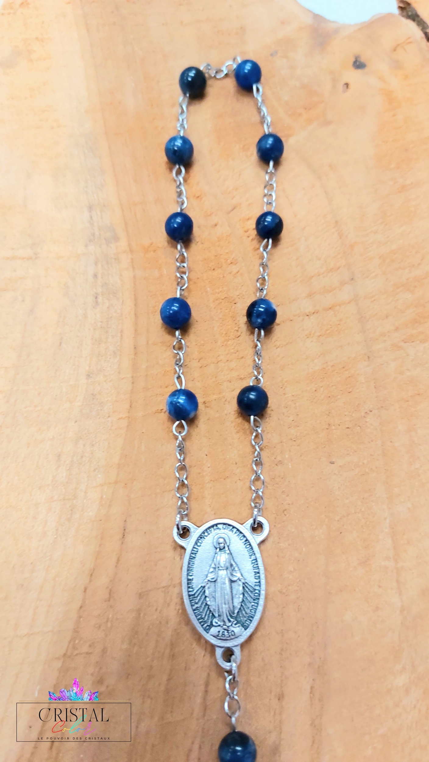 chapelet-dizainier-vierge-marie-croix-jesus-creation-artisanale-cristalcolor-cristal-color-le-pouvoir-des-cristaux-by-aline-lithothérapie-sodalite-4