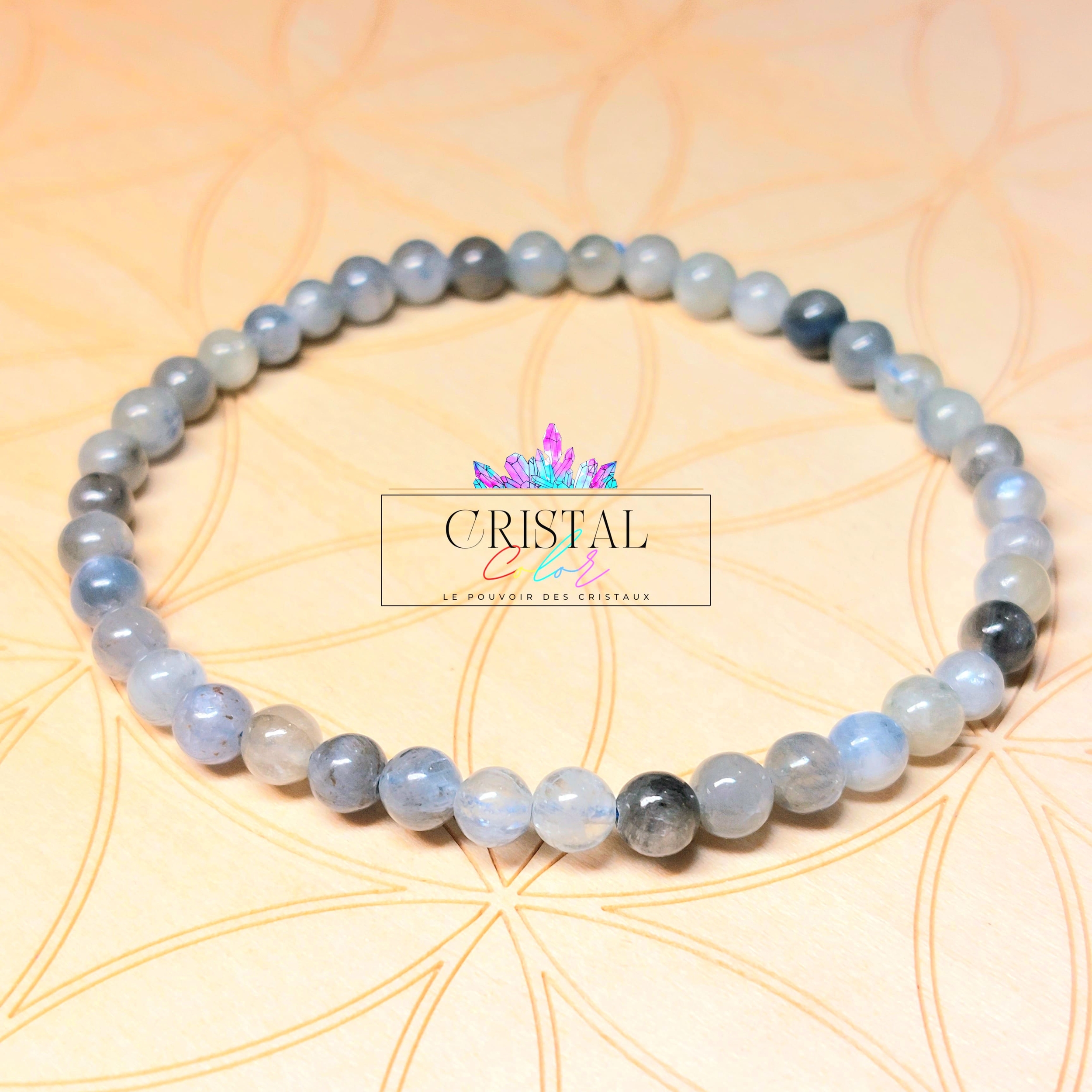 bracelet-cyanite-4mm-crital-color-le-pouvoir-des-cristaux-by-aline-pierres-naturelles-lithotherapie