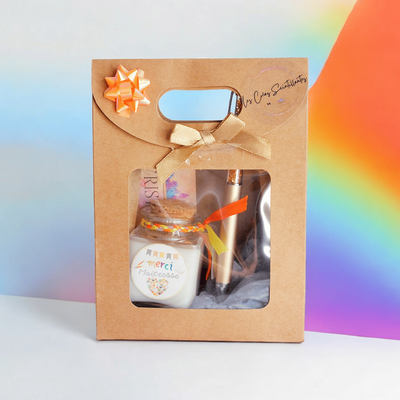 coffret-cadeau-merci-maitresse-bougie-artisanale-stylo-cristal-cristal-color-le-pouvoir-des-cristaux-les-creas-scintillantes-4 (2)