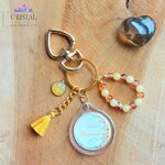 cadeau-fête-des-mères-porte-clés-personnalisé-je-t-'aime-maman-lithothérapie-pierre-naturelle-calcite-cristal-de-verre-cristal-color-fete-maman-by-aline