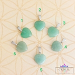 pendentifs-coeurs-aventurine-verte-cristal-color-le-pouvoir-des-cristaux-by-aline-lithotherapie-pierres-naturelles
