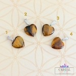 pendentifs-coeurs-oeil-de-tigre-cristal-color-le-pouvoir-des-cristaux-by-aline-lithotherapie-pierres-naturelles