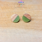 boucles-d-oreilles-puces-bois-résine-cristal-color-le-pouvoir-des-cristaux-by-aline-kaki-opaque