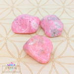 rhodochrosite-pierre-roulee-pierre-naturelle-2cm-cristal-color-le-pouvoir-des-cristaux-by-aline-lithotherapie