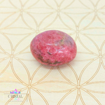 rhodonite-seule-pierre-roulee-pierre-naturelle-2cm-cristal-color-le-pouvoir-des-cristaux-by-aline-lithotherapie