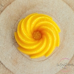 fondant-parfumé-cire-vegetale-olive-vanille-parfum-de-grasse-les-creas-scintillantes-by-cristal-color