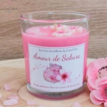 bougie-artisanale-fleur-de-cerisier-cire-vegetale-coco-soja-quartz-rose-parfum-de-grasse-les-creas-scintillantes-by-cristal-color