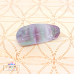 fluorite-fluorine-seule-pierre-roulee-pierre-naturelle-2cm-cristal-color-le-pouvoir-des-cristaux-by-aline-lithotherapie