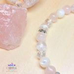 bracelet-pierres-naturelles-quartz-rose-selenite-nacre-cristal-de-roche-perles-coeur-serenite-amour-beaute-cristal-color-by-aline-le-pouvoir-des-cristaux-7