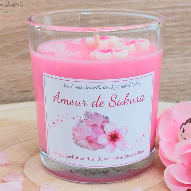 bougie-amour-de-sakura-fleur-de-cerisier-bougie-parfumee-quartz-rose-les-creas-scintillantes-by-cristal-color