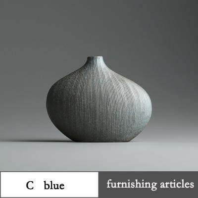 Vase with soft shadowing to show depth