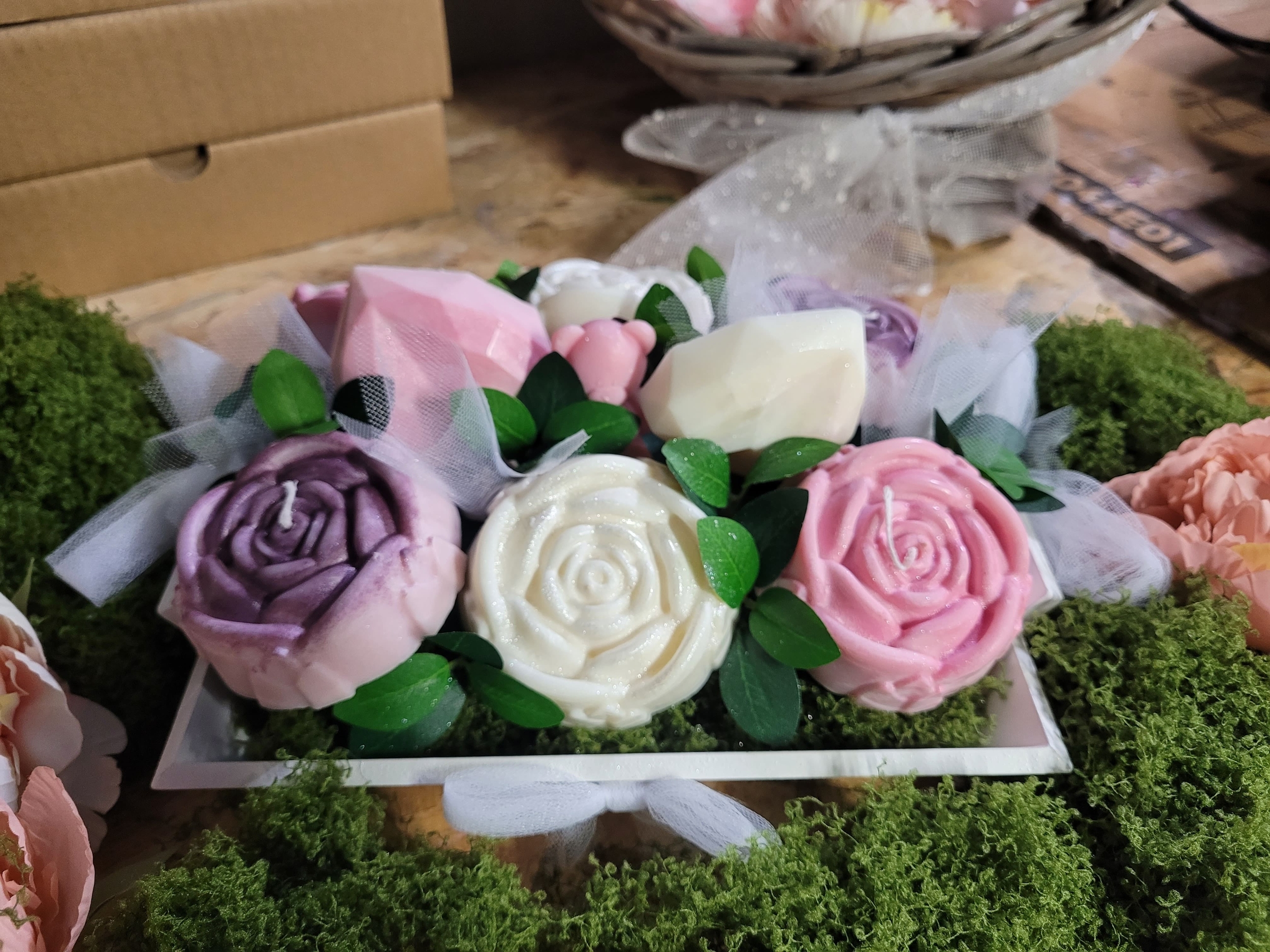 bougies fête des mères rose blanche et lilas