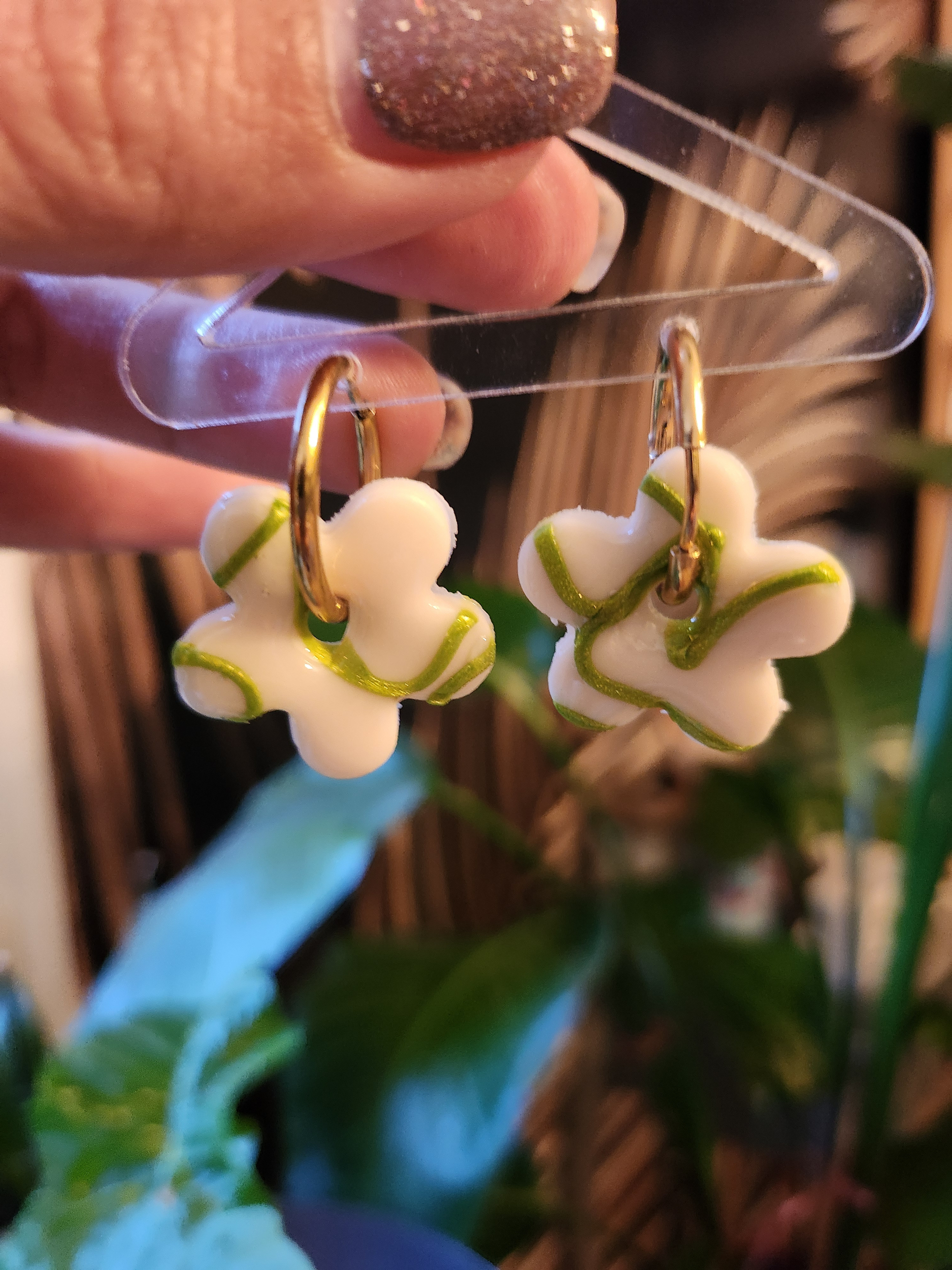 FLORA CHARMS COULEURS VANILLE ET PISTACHE