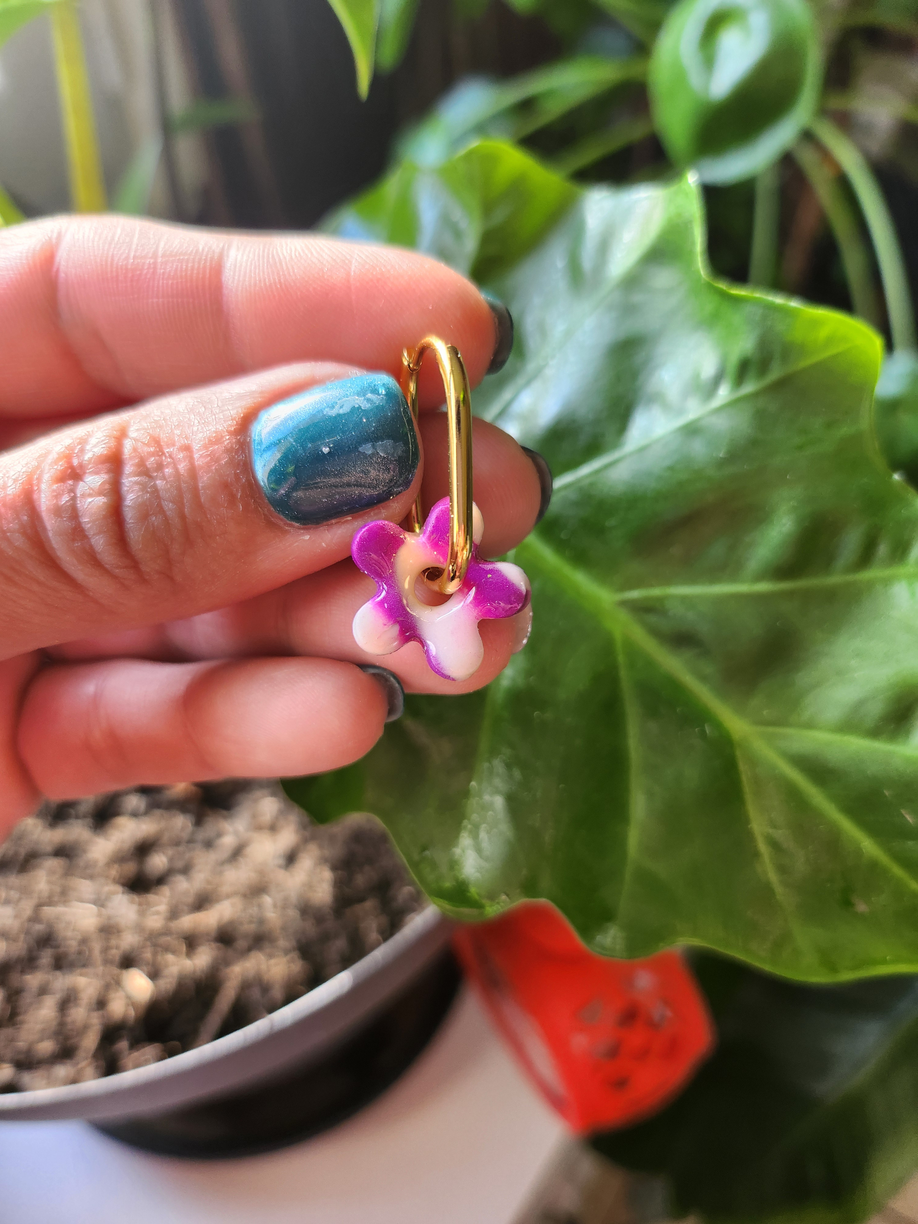 mini flora charms fuchsia et blanc