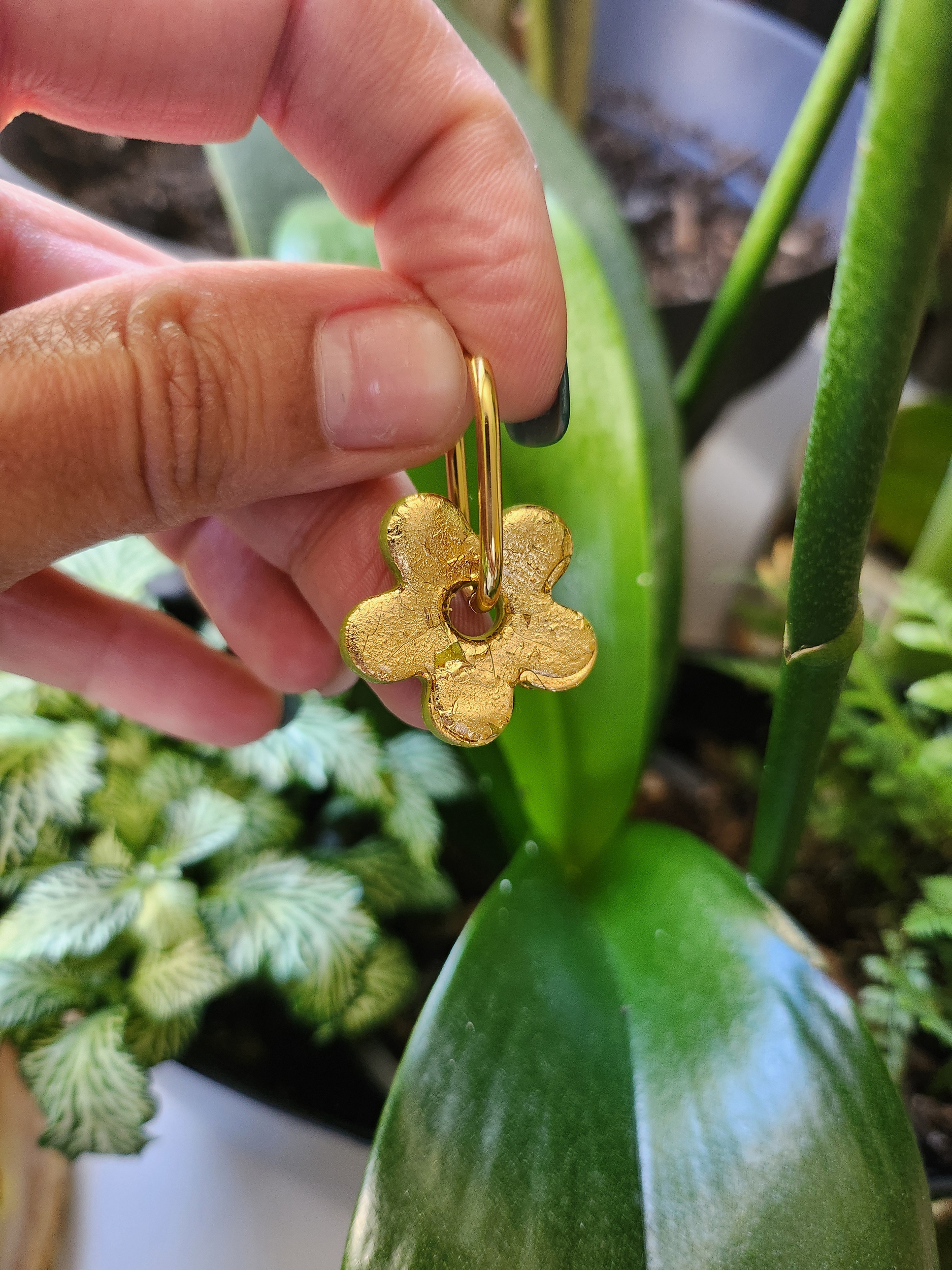 Flora charms or avec sa boucle