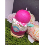 Bougie-gourmande-chantilly-et-cerise
