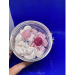 Bougie-gourmande-chantilly-blanc-et-rose