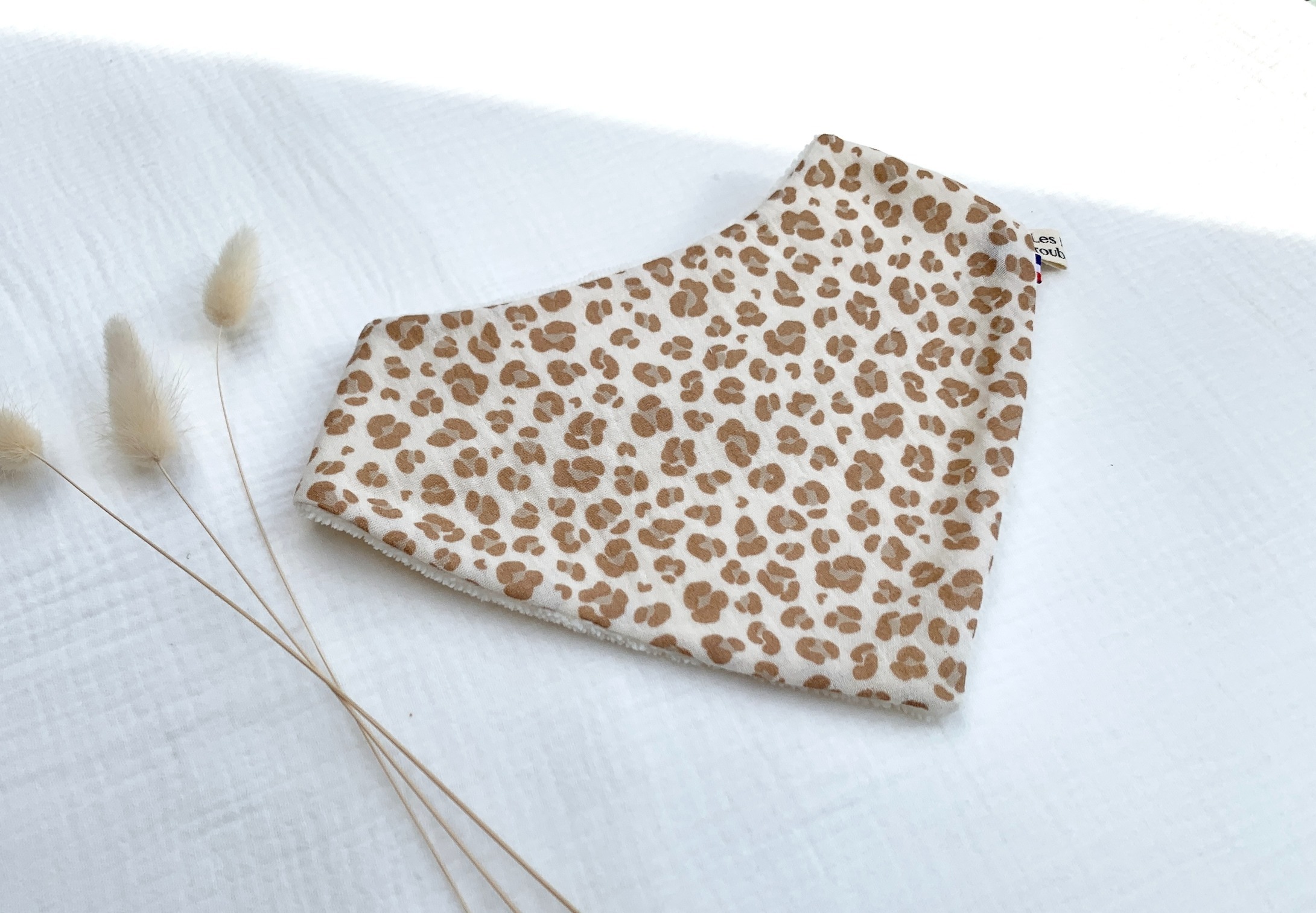 bavoir bandana double gaze leopard mia milk