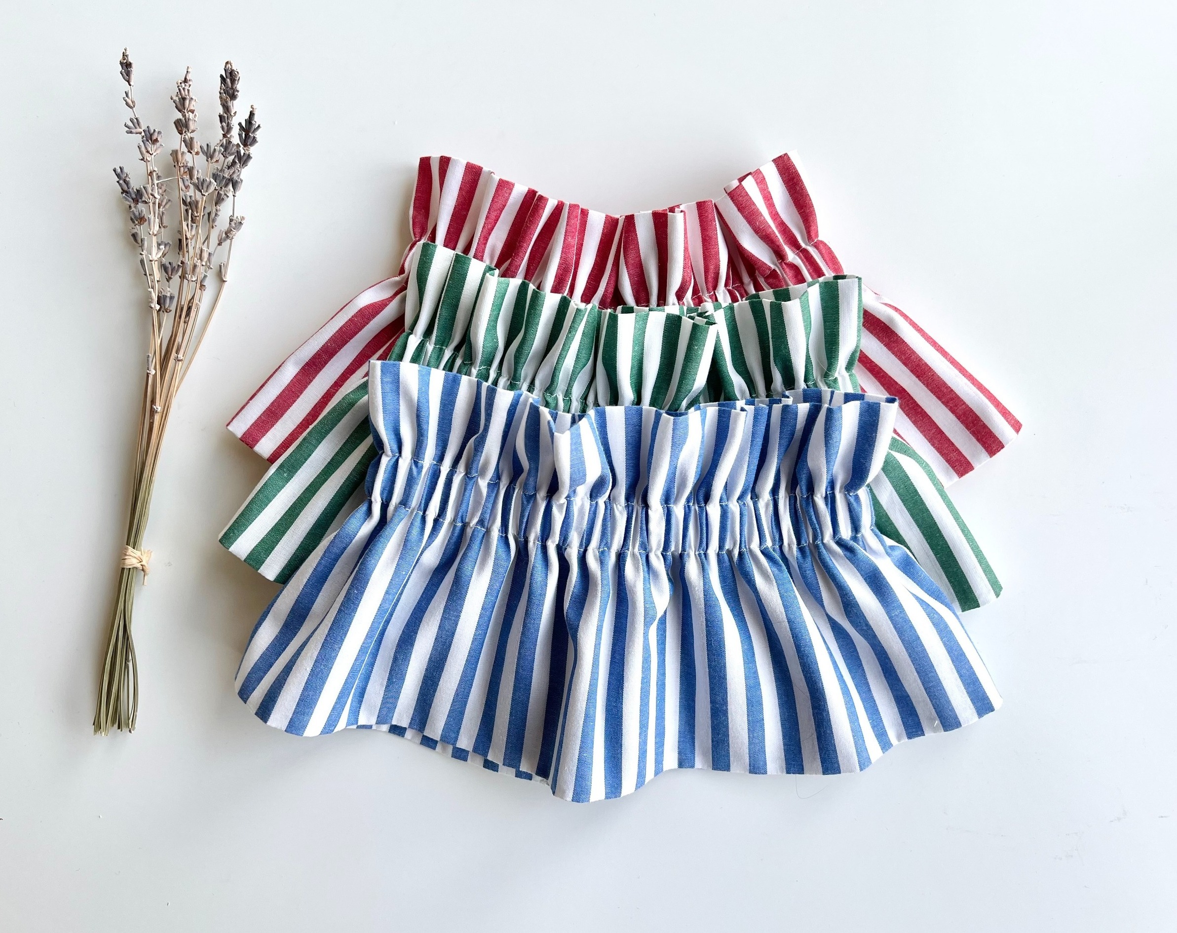 cols amovibles victoriens à larges rayures Bleu Vert Rouge