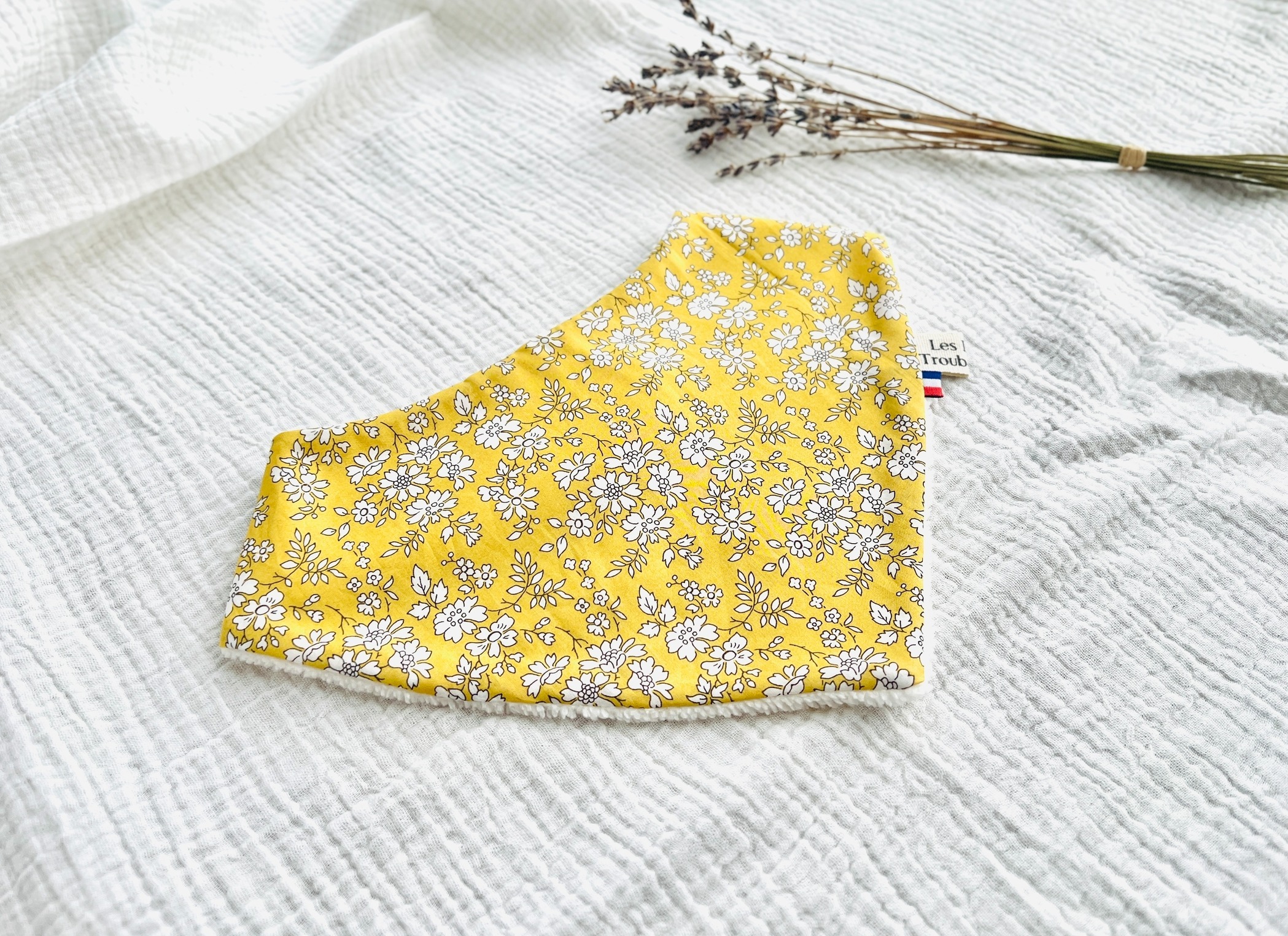 bavoir bandana liberty of london capel safran