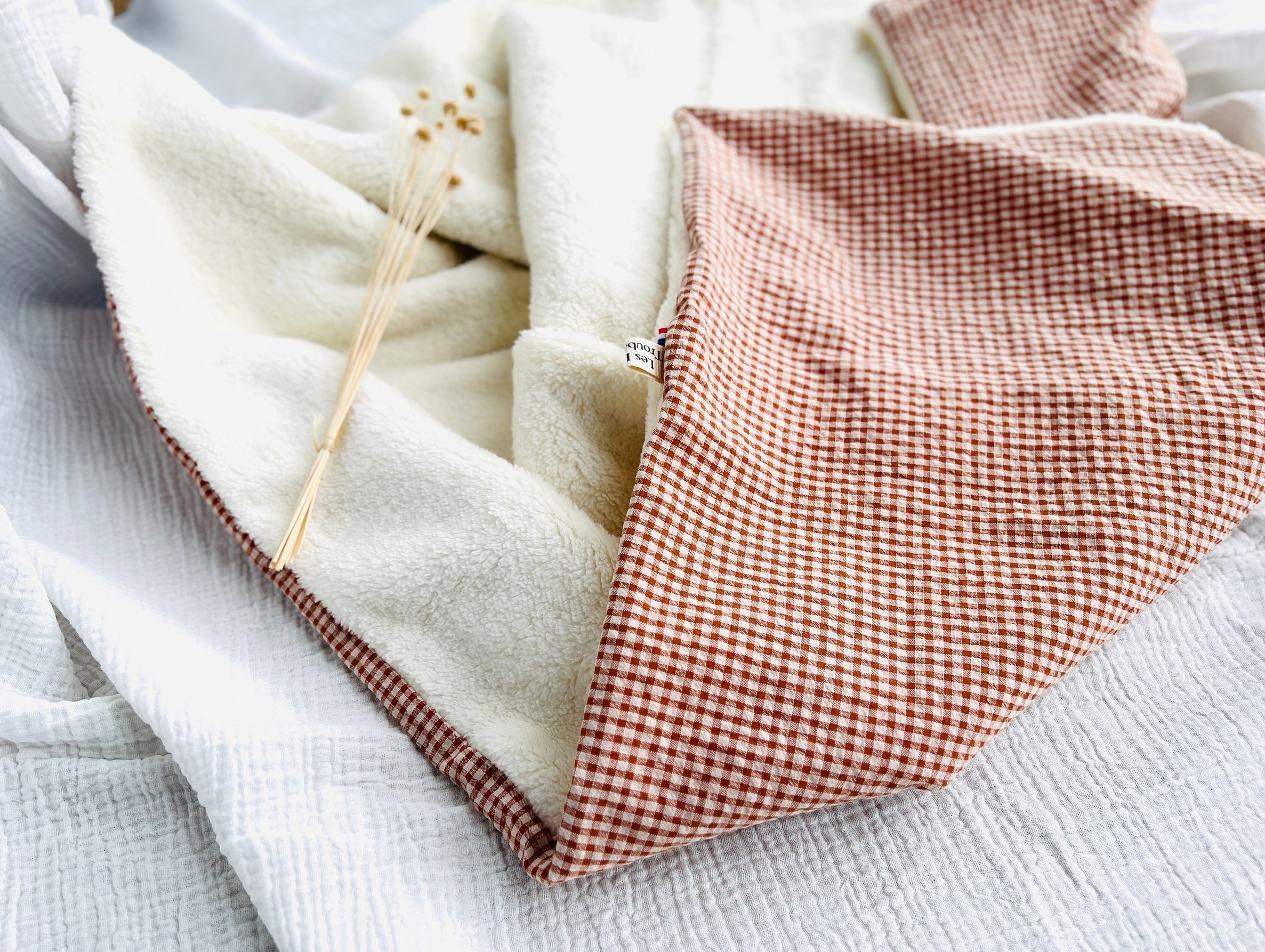 couverture seersucker vichy caramel personnalisable