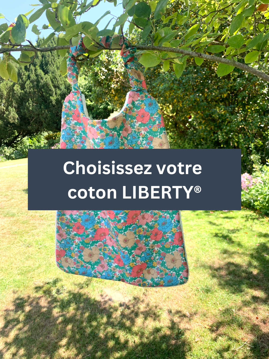Bavoir élastiqué choix du COTON LIBERTY fait main