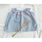 blouse seersucker rayé marine et roulotté fluo rose