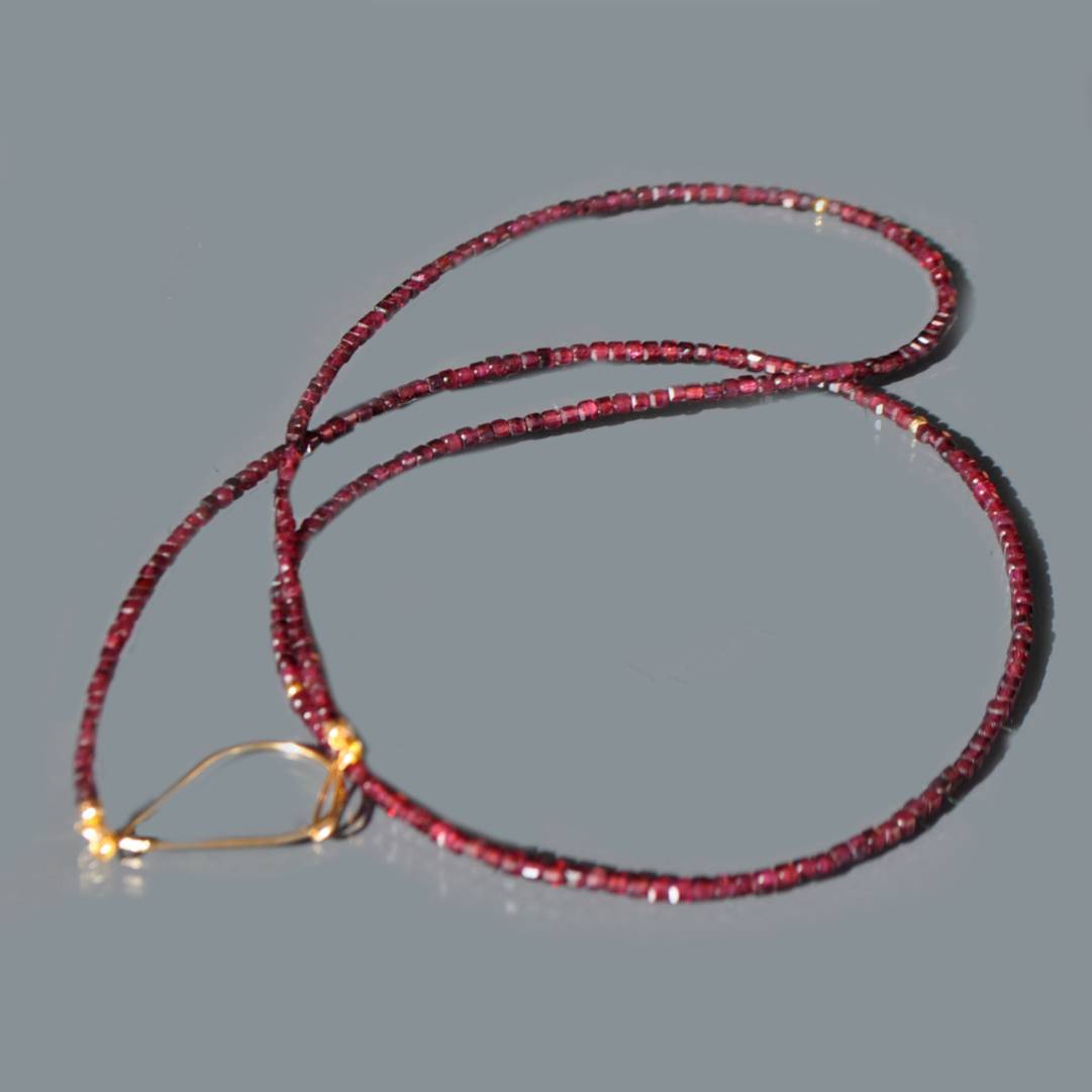 Collier sautoir Grenat Rhodolite Or14K