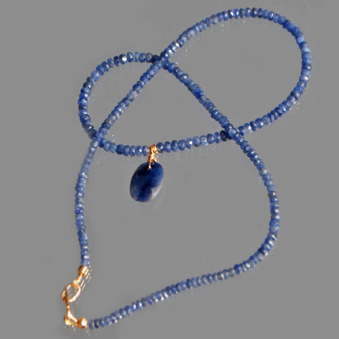 collier saphir Birman bleu-A