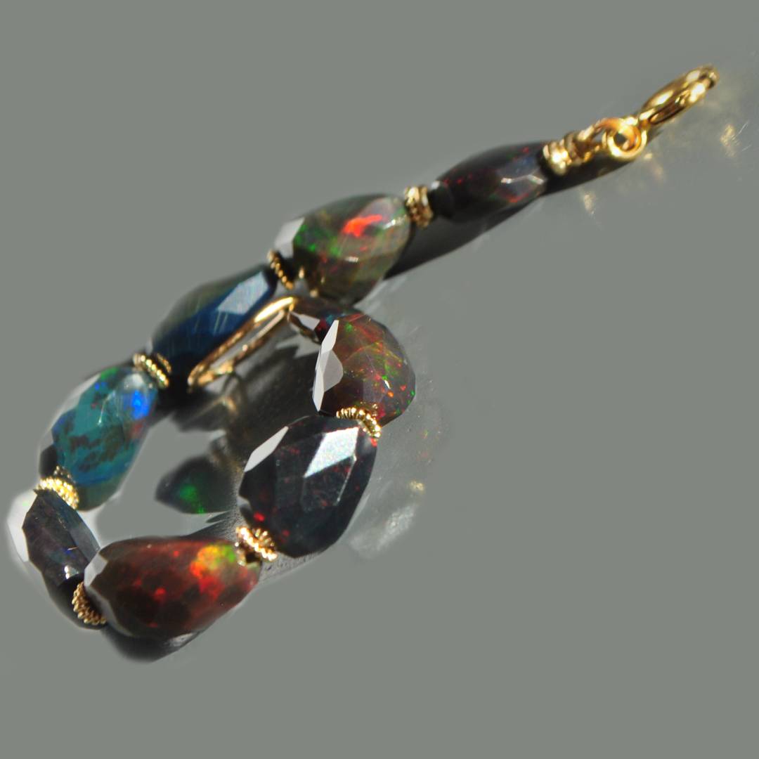 bracelet groose pierre en oplae welo noire-2