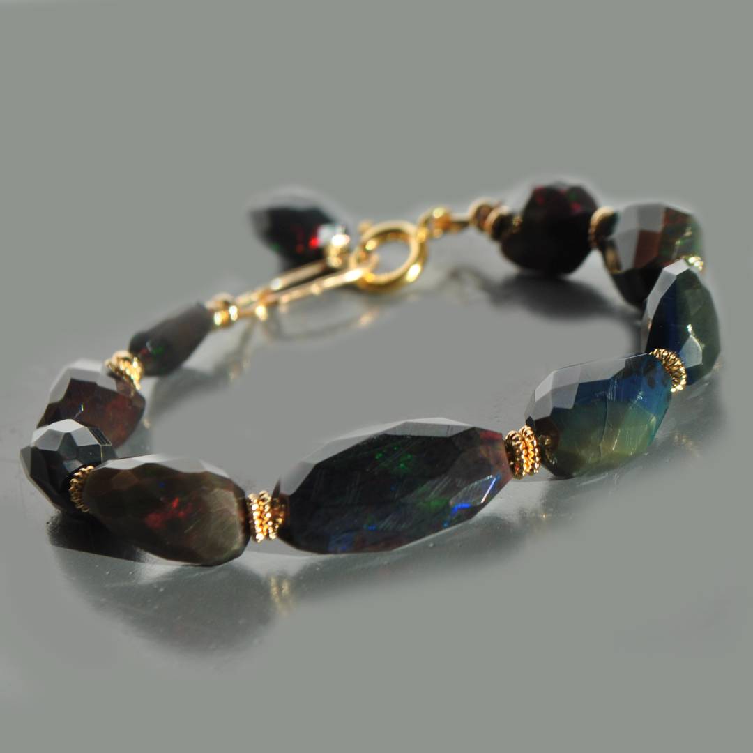 bracelet groose pierre en oplae welo noire-3