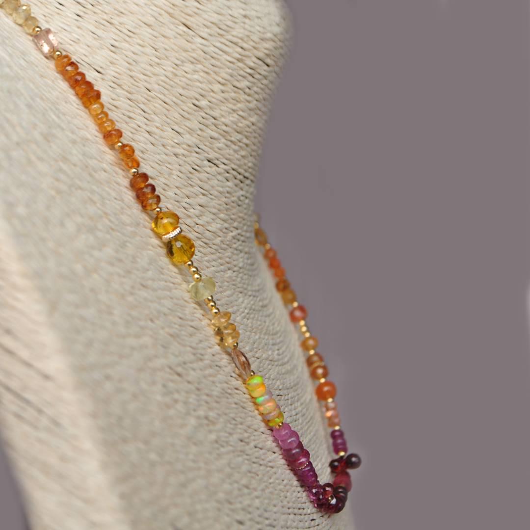Collier multi pierres roses rouge jaune orange-B